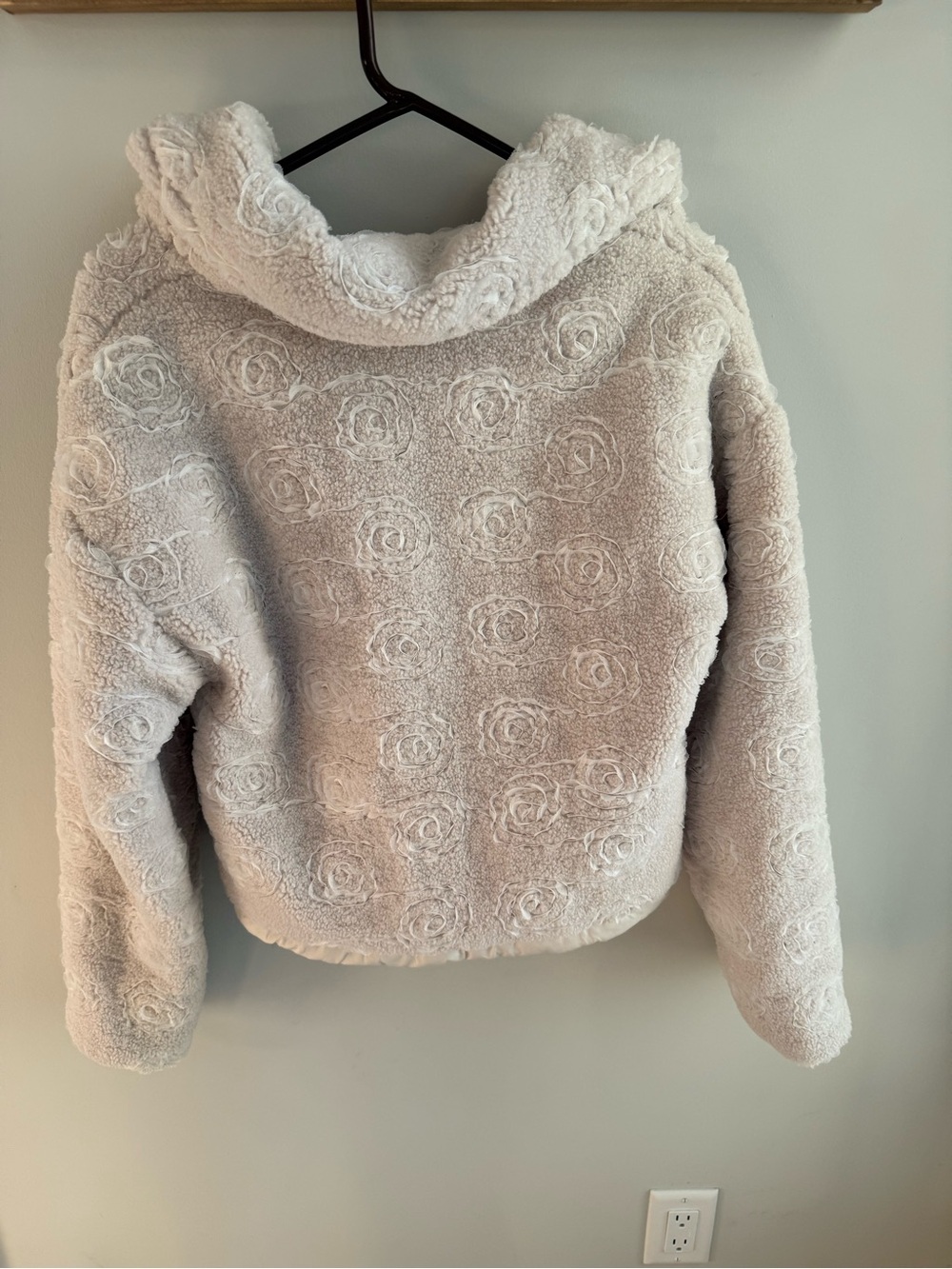 Thread & Supply Cream Textured Faux-Sherpa Half-Zip Pullover - Picture 2 of 7